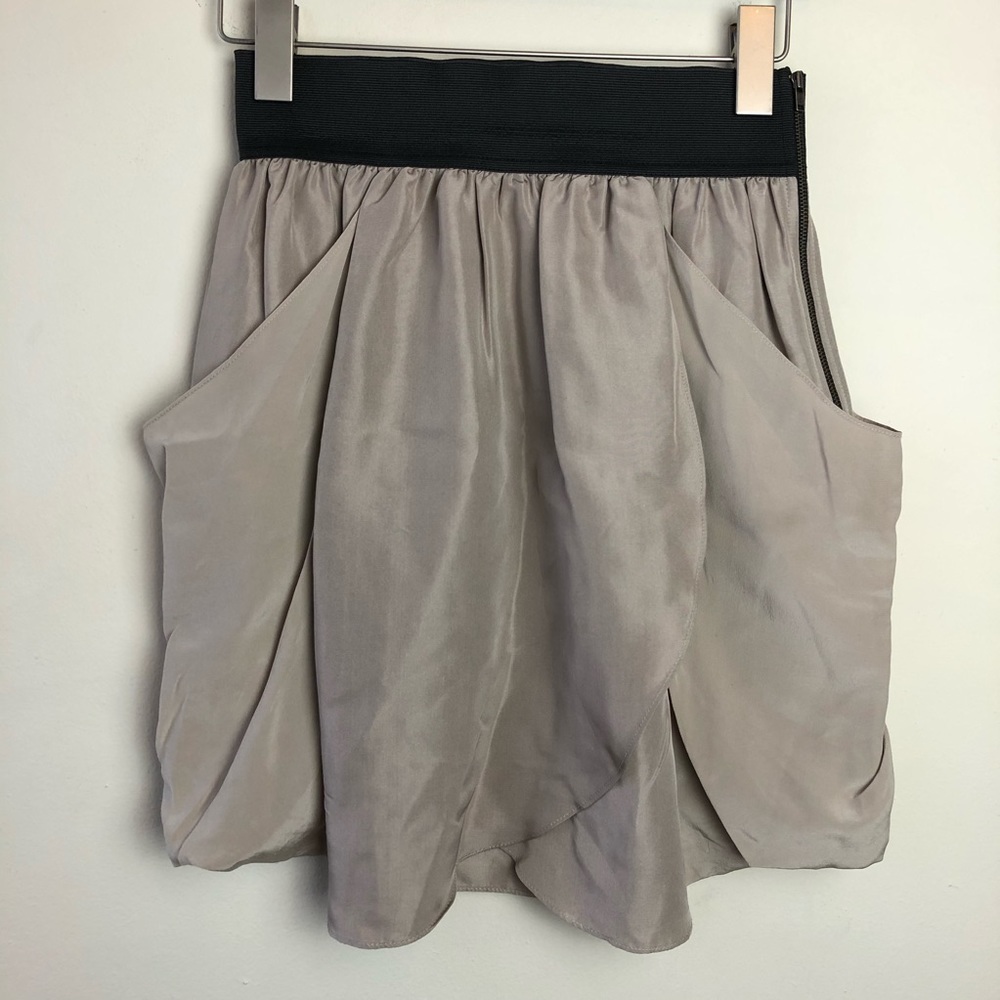 Wilfred Aritzia Size 2 Silk Tulip Skirt